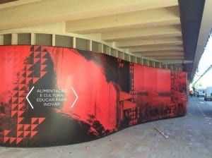 Pubblicità Expo  a Luanda
