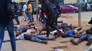 I morti dello stadio di Uige in Angola