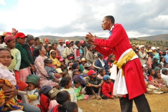 MADAGASCAR0 (FILEminimizer)