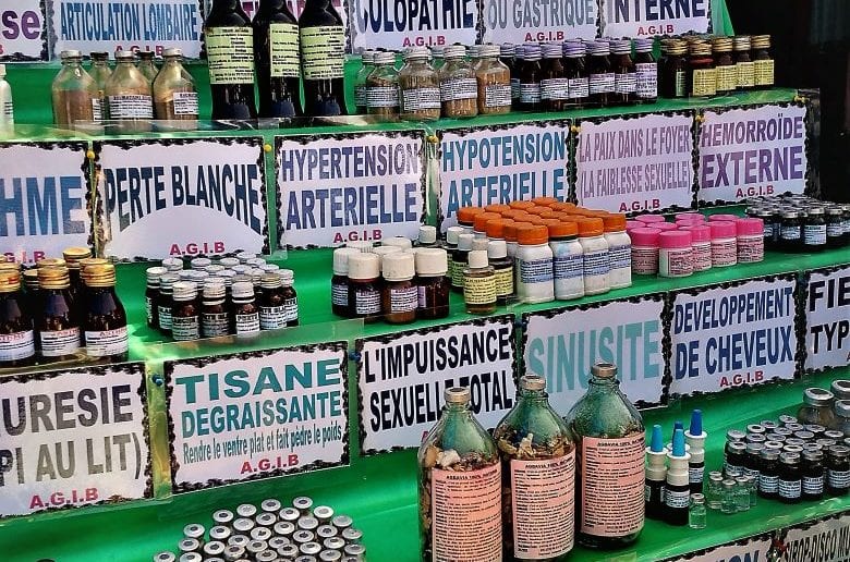 farmaci tradizionali a Ouagadougou © Céline Camoin