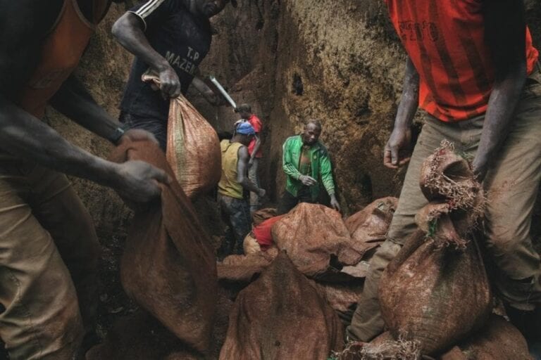 Coltan Rdc RDC, l’inferno delle miniere di coltan e cobalto – Rivista Africa