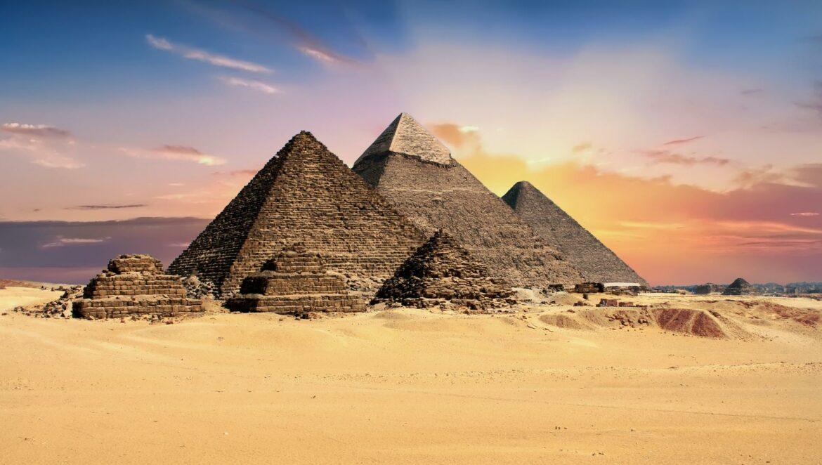 piramidi di giza