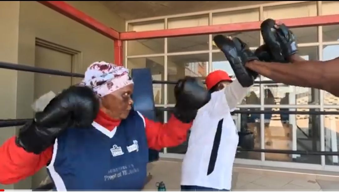 Sudafrica, la riscossa delle nonne in palestra