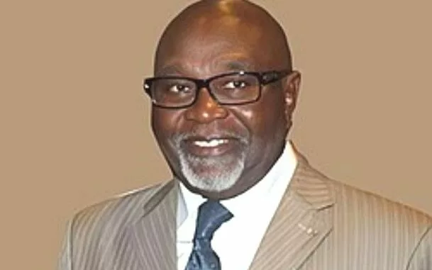 Jean-Lucien Kwassi Savi de Tové