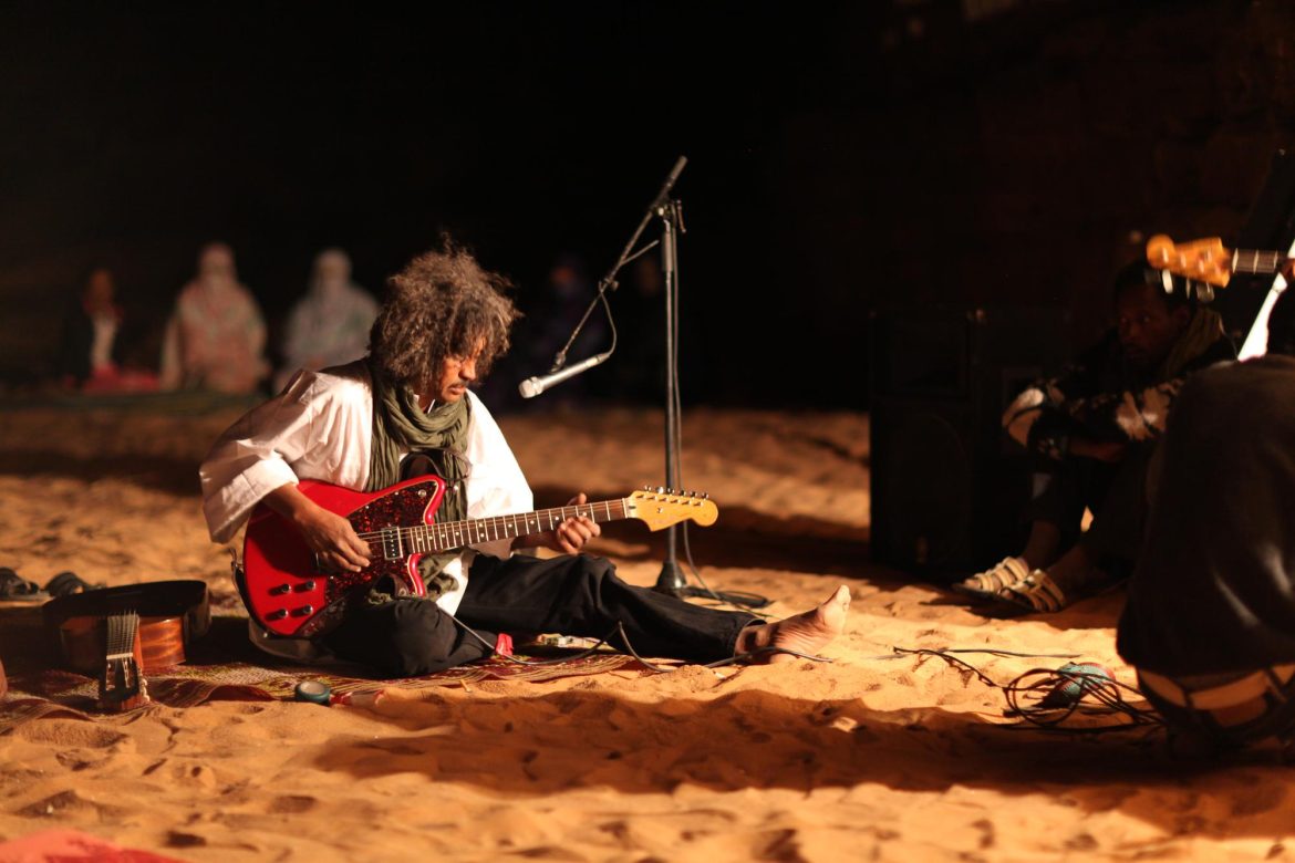 Tinariwen 2011