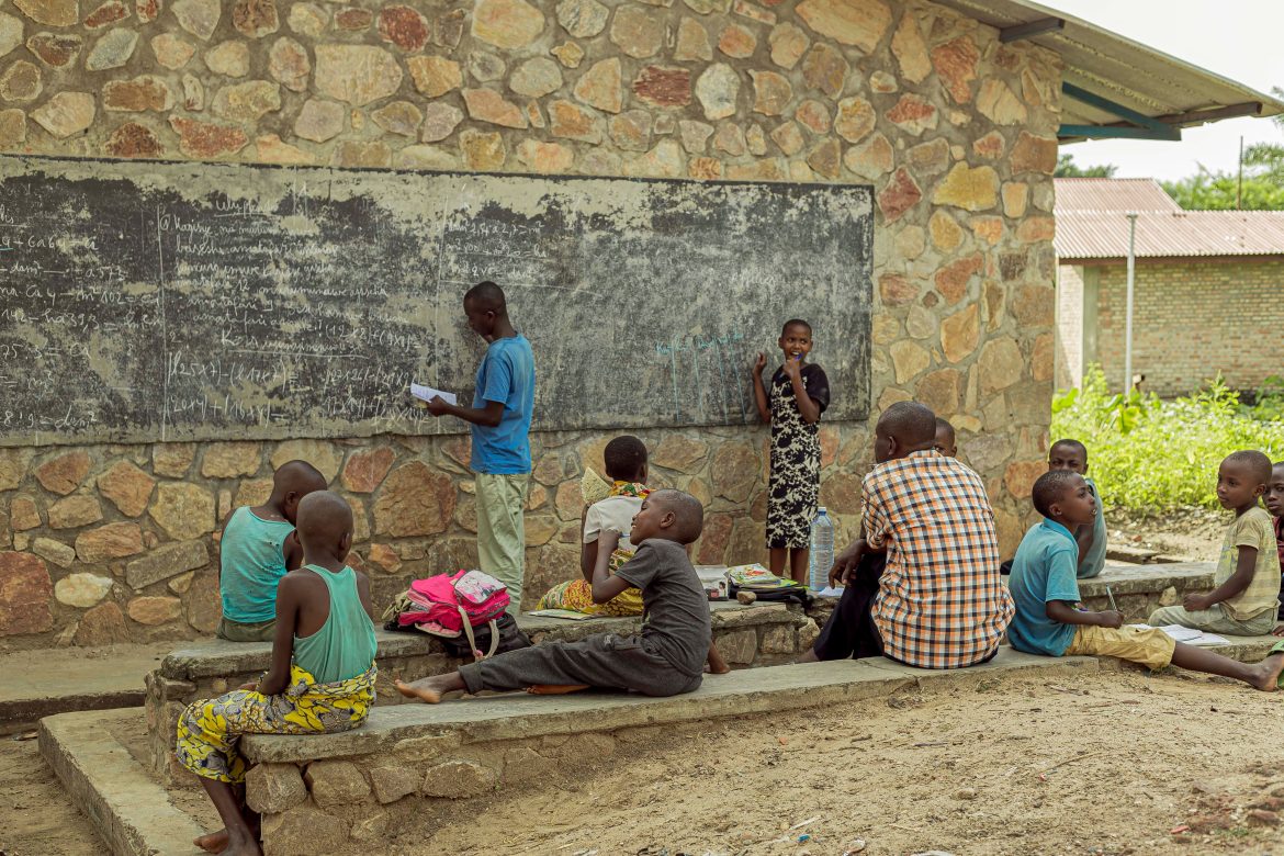Bambini a scuola
